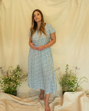 Load image into Gallery viewer, Gardenia