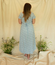 Load image into Gallery viewer, Gardenia